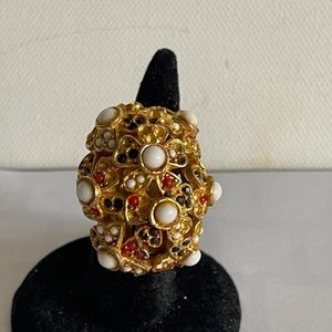 Bauble with Tiny Stones ,Red, White and Black Small Cabs in a Dramatic Ring